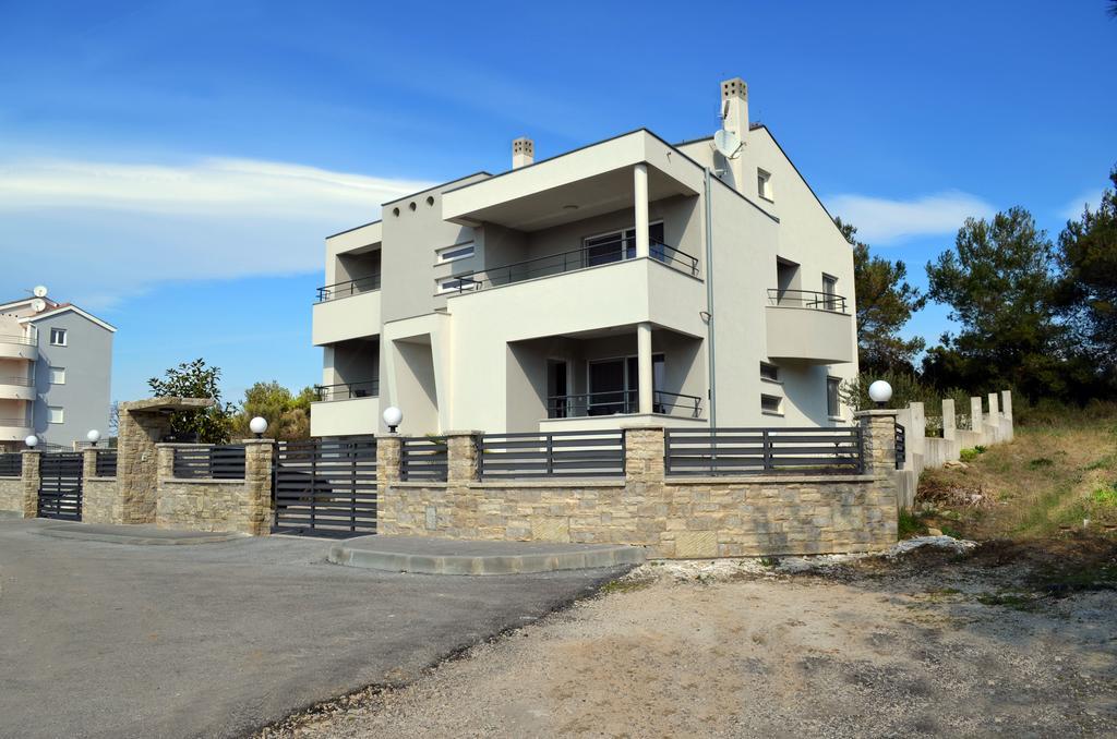 Miocic Apartment